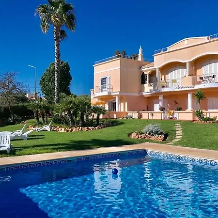 Apartment Marinha Um